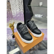 Louis Vuitton Trainer Sneaker